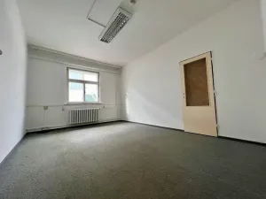 Pronájem kanceláře, Hradec Králové, Bieblova, 17 m2
