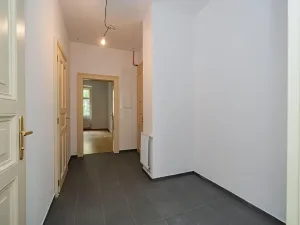 Pronájem bytu 2+kk, Praha - Bubeneč, Kamenická, 52 m2