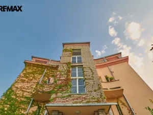 Pronájem bytu 2+1, Praha - Bubeneč, Bubenečská, 69 m2
