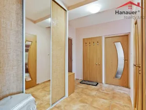 Prodej bytu 2+1, Cheb, Družstevní, 51 m2