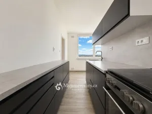 Prodej bytu 3+1, Znojmo, Palackého, 70 m2