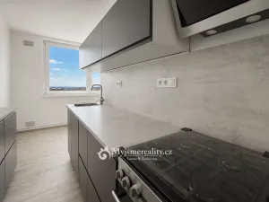 Prodej bytu 3+1, Znojmo, Palackého, 70 m2