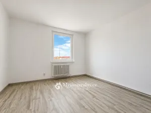 Prodej bytu 3+1, Znojmo, Palackého, 70 m2
