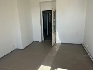 Dražba bytu 3+1, Žiželice, Komenského, 61 m2