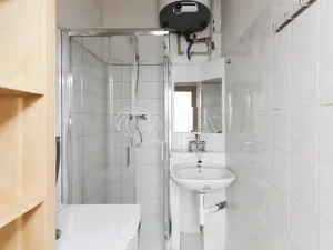 Pronájem bytu 1+kk, Praha - Strašnice, Kralická, 30 m2