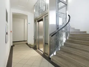 Pronájem bytu 2+kk, Praha - Žižkov, Žižkovo náměstí, 59 m2