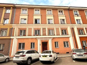 Pronájem bytu 2+kk, Hradec Králové, Klumparova, 50 m2