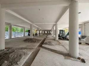 Pronájem obchodního prostoru, Kroměříž, Slovanské náměstí, 185 m2