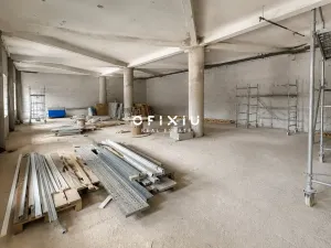 Pronájem obchodního prostoru, Kroměříž, Slovanské náměstí, 183 m2