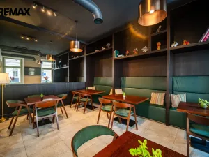Pronájem restaurace, Praha - Smíchov, Zborovská, 185 m2