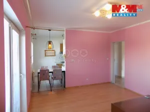 Pronájem bytu 4+1, Králův Dvůr, 74 m2