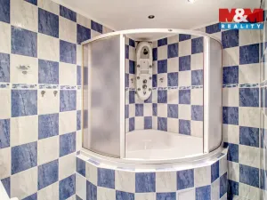 Prodej bytu 2+1, Chomutov, Holešická, 62 m2