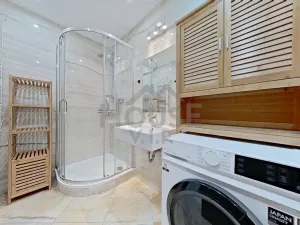 Pronájem bytu 1+kk, Praha - Žižkov, Olšanská, 36 m2