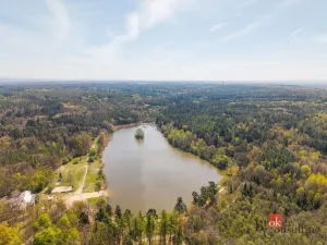 Prodej rodinného domu, Hradec Králové - Nový Hradec Králové, Pešinova, 300 m2