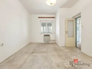 Prodej rodinného domu, Hradec Králové - Nový Hradec Králové, Pešinova, 300 m2