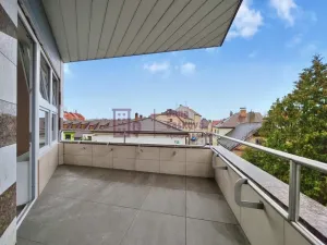 Pronájem bytu 2+kk, Jindřichův Hradec - Jindřichův Hradec II, Nádražní, 58 m2