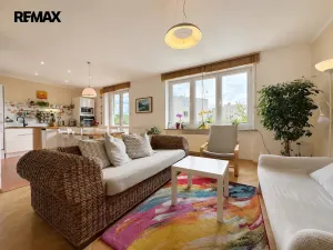 Prodej bytu 3+kk, Velká Bystřice, Na Letné, 66 m2