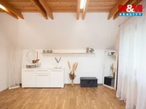 Pronájem obchodního prostoru, Hradec Králové - Kukleny, Pražská třída, 23 m2
