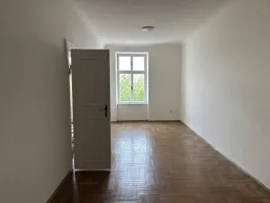Pronájem bytu 2+1, Hradec Králové, Velké náměstí, 88 m2