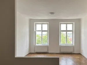 Pronájem bytu 2+1, Hradec Králové, Velké náměstí, 88 m2