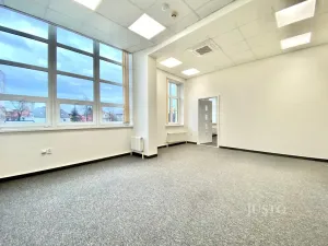 Pronájem kanceláře, Frýdek-Místek - Místek, Josefa Václava Sládka, 67 m2