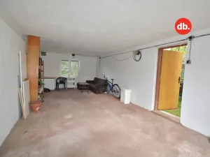Pronájem garáže, Toužim, Plzeňská, 33 m2
