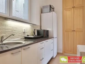 Pronájem bytu 2+kk, Praha, Zikova, 49 m2