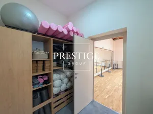 Prodej obchodního prostoru, Praha - Žižkov, Chlumova, 99 m2
