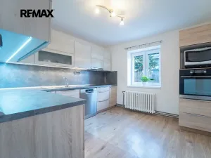Prodej rodinného domu, Kolín, Zborovská, 180 m2
