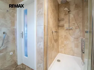 Prodej rodinného domu, Kolín, Zborovská, 180 m2