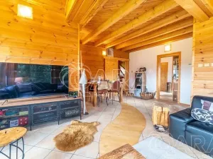 Prodej rodinného domu, Loučná pod Klínovcem, 195 m2