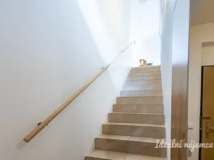 Pronájem bytu 4+kk, Praha - Vysočany, Skloněná, 116 m2