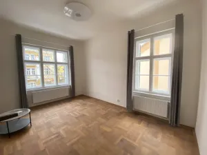 Prodej bytu 3+1, Mariánské Lázně, Hlavní třída, 83 m2