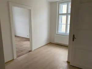 Prodej bytu 3+1, Mariánské Lázně, Hlavní třída, 83 m2