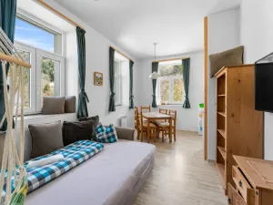 Prodej bytu 3+kk, Desná, Údolní, 66 m2