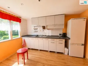 Pronájem chaty, Měchenice, 49 m2