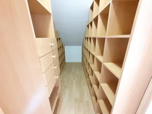 Pronájem rodinného domu, Horoměřice, 350 m2