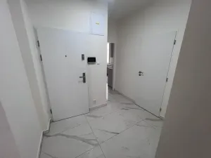 Prodej bytu 2+1, Karlovy Vary, Koptova, 72 m2