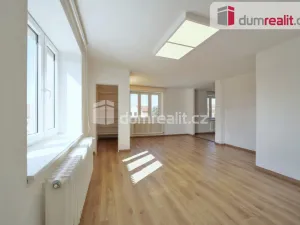 Pronájem bytu 4+1, Praha - Březiněves, Na hlavní, 96 m2