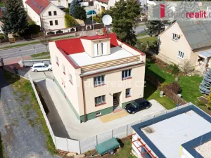 Pronájem bytu 4+1, Praha - Březiněves, Na hlavní, 96 m2