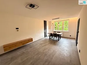 Pronájem bytu 2+1, Sokolov, Švabinského, 59 m2