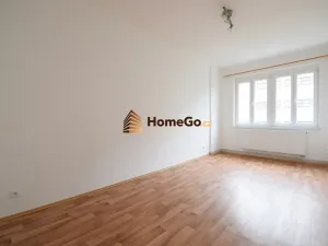Pronájem bytu 2+1, Praha - Nusle, U gymnázia, 57 m2