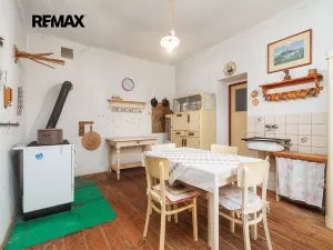 Prodej rodinného domu, Hlohovice, 160 m2