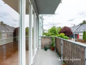 Pronájem bytu 2+kk, Praha - Kbely, Pod Nouzovem, 65 m2
