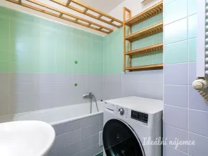 Pronájem bytu 2+kk, Praha - Kbely, Pod Nouzovem, 65 m2