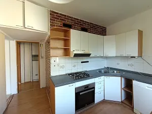 Prodej bytu 2+1, Kopřivnice, Školní, 60 m2
