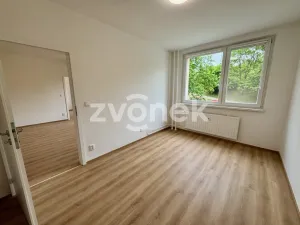 Prodej bytu 3+1, Zlín, Okružní, 82 m2