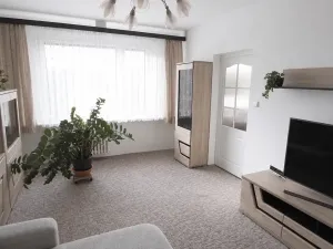 Prodej bytu 3+1, Trutnov, Lnářská, 74 m2