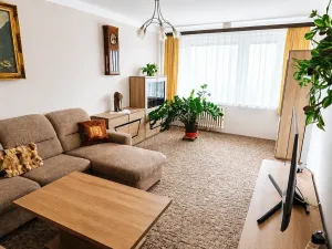 Prodej bytu 3+1, Trutnov, Lnářská, 74 m2