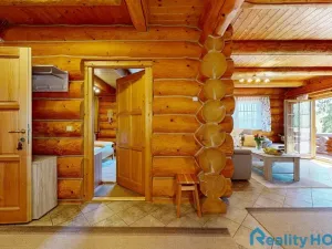 Prodej komerčního pozemku, Hluboká nad Vltavou - Jeznice, 3428 m2